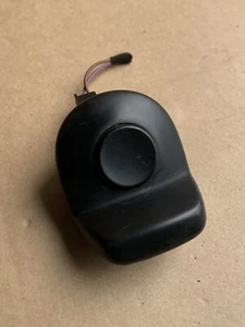 VW UP Skoda Citigo Seat Mii Tailgate Boot Open Release Micro Switch 1S0827566 B2 - Picture 1 of 4