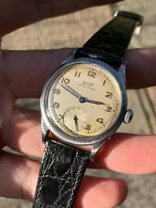 Orologio uomo vintage Tissot 6702-2 swiss made 33mm - Foto 1 di 12