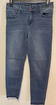 Pantalones de mezclilla Kenneth Cole para mujer azul mediano Jess ajustados tiro medio dobladillo crudo talla 6 R Foto 1 de 4