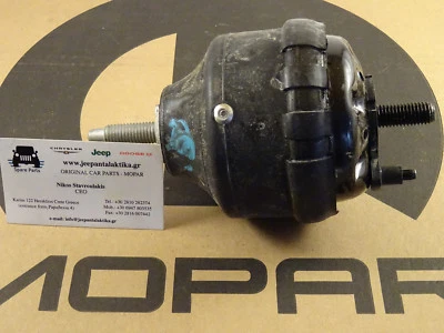 Engine Mount Insulator Jeep Wrangler JK 11-18 2.8CRD 05090019AA New OEM Mopar - Image 1 of 4