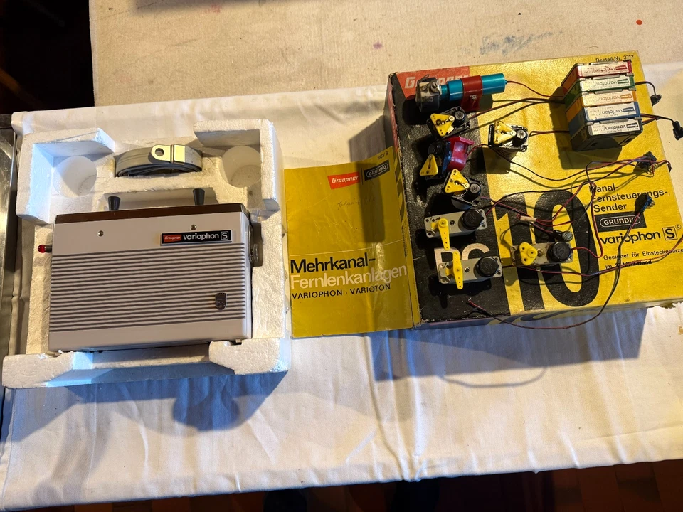 Graupner Variophon 10S Mehrkanal Fernlenkanlage Rarität wie neu OVP - Bild 1 von 4