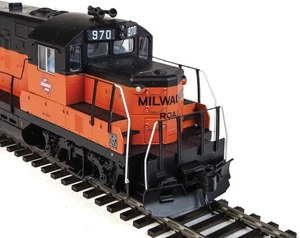 Walthers HO Scale Diesel Locomotive Detail Kit - EMD GP9 Phase II - Picture 1 of 3