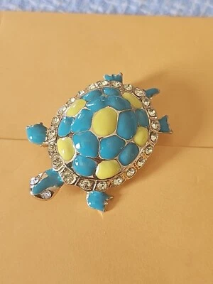 Broche prendedor firmado TC esmalte azul y amarillo 2" tono dorado estrás tortuga #8556 Foto 1 de 4