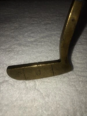 Very Rare Otey Crisman 23 Eye-line Putter With Square Aluminum Shaft With New Gr - Image 1 of 4