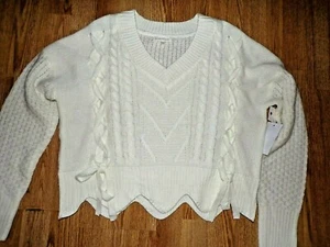 Suéter Acrílico ULTRA FLIRT NUEVO CON ETIQUETAS Marfil Manga Larga Cuello en V Con Cordones - Talla M - Imagen 1 de 7
