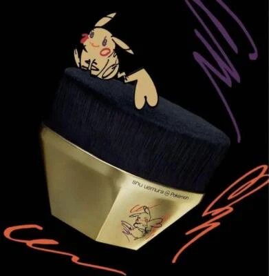 Cepillo base Shu Uemura Pokemon Collaboration 2019 Pikashu Pikachu Petal 55 Foto 1 de 4