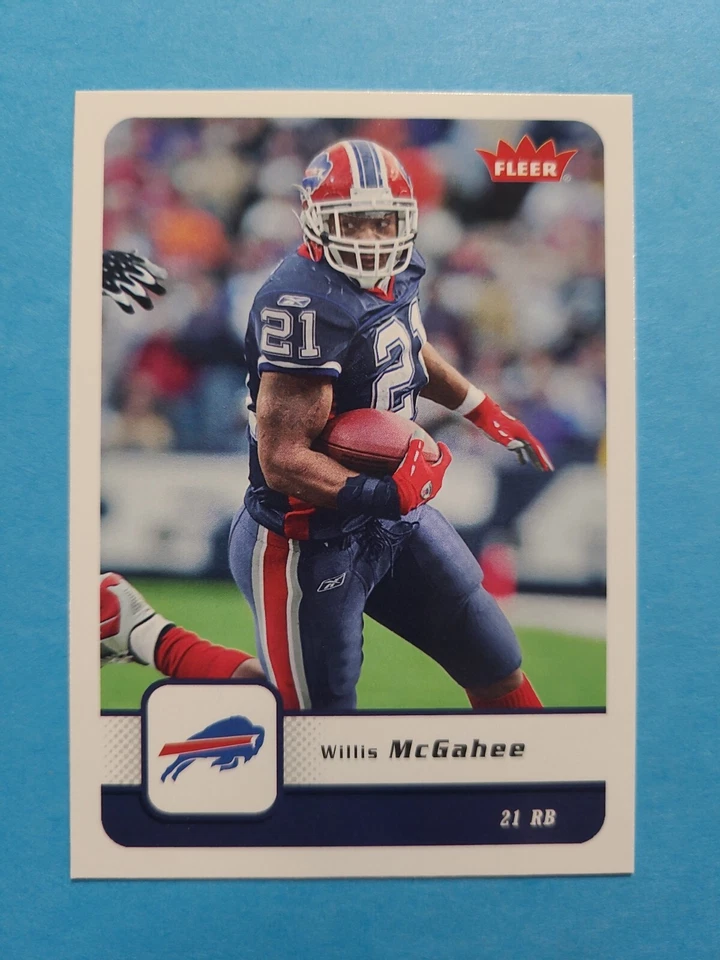 WILLIS McGAHEE 2006 FLEER FOOTBALL CARD # 10 F8680 - Image 1 of 1