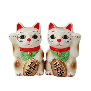 Maneki Neko Ceramic Salt and Pepper Shaker Set - Picture 1 of 2