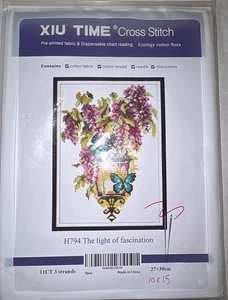 XIU TIME Kit Punto Croce “La Luce del Fascino” 10” x 15” 11 Ct, 3 Fili - Foto 1 di 9
