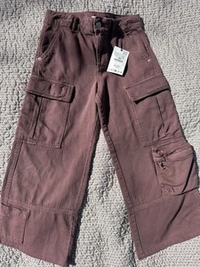 New Zara Kids (Girls) Multi-Pocket Cargo Jeans- Size 11/12 - Picture 1 of 6