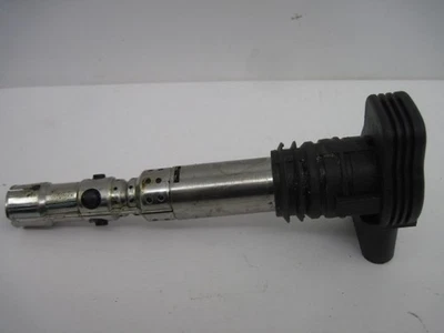 Катушка зажигания Audi A4 TT A6 Golf Beetle Jetta 2000 00 2001 01 2002 02 - 0 661098 - Изображение 1 из 4