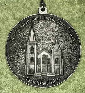 St. John’s Lutheran Church, Elgin, Ill. Round Metal Ornament  - Bild 1 von 5