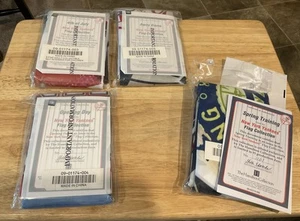 Set 4 verschiedene NY Yankees 28x36" Yard Flaggen Hamilton Sammlung mit Echtheitszertifikat Neu aus altem Lagerbestand - Bild 1 von 3