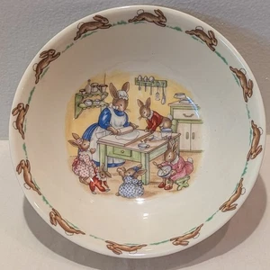 VTG Bunnykins Royal Doulton Cereal Bowl 6in "Baking Day" Pattern - Picture 1 of 4