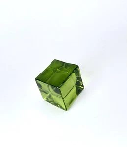 Peridot grüne Farbe Glas Briefbeschwerer 1,5" Würfel elegant & schön - Bild 1 von 12
