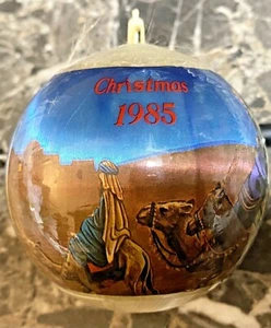 Weihnachten 1985 Satin Seide Kugel Ornament Vintage 3 Weise Männer Magier Krippe gebraucht - Bild 1 von 7