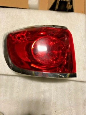 Luz trasera de lámpara trasera OEM para Buick Enclave 2008-2012 cuarto lado del conductor Foto 1 de 3