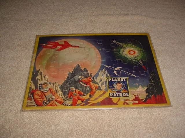 JAYMAR FRAME TRAY PUZZLE # 2544 - PLANET PATROL   (1920`s) - Image 1 of 1