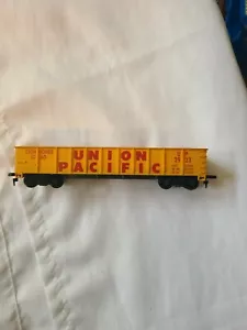 Vintage Union Pacific UP 2923 Yellow Gondola HO Scale - Picture 1 of 6