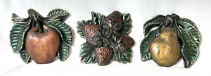 Set of 3 Kitchen Décor Wall Fruit Sculpture Plaque Art - Picture 1 of 6