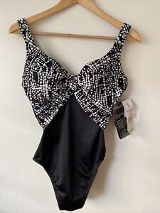 NWT Womens Miraclesuit swimsuit One piece Size 6 Black White