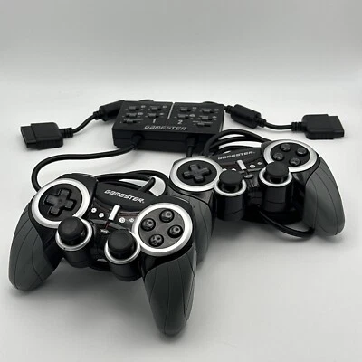 ClashPads de Radica Gamester 2 mandos Sony Playstation PS2 juegos Foto 1 de 4