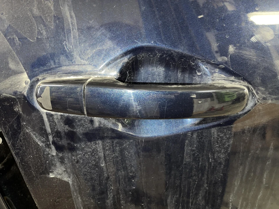 10 11 12 13 14 15 16 17 雪佛兰 EQUINOX 门外把手右前蓝色 387A — 第 1/1 张图片