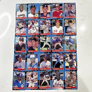 Lotto di 25 carte da baseball Donruss 1988 Darryl Strawberry Jesse Barfield Rafael - Foto 1 di 7
