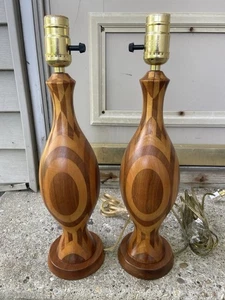 PAIR OF BEAUTIFUL VINTAGE HAND LATHE TURNED INLAID WOOD LAMPS - Picture 1 of 22