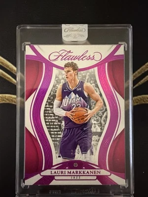Baloncesto impecable Panini 2024-25 Lauri Markkanen base diamante paralelo, 1/3 Foto 1 de 2