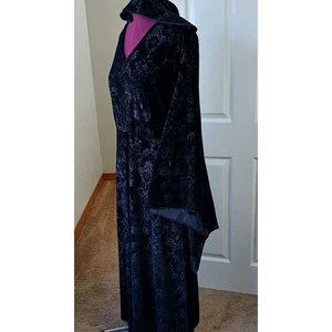 Spirit Halloween Samt Morgenmantel mit Kapuze Erwachsene Übergröße 2X schwarz Paisley Velours - Bild 1 von 14