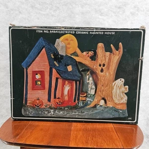 Pacific Rim Electrified Ceramic Haunted House Halloween Decor 3 colored lights - Picture 1 of 12