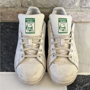 Kinder Adidas Stan Smith Schuhe Größe 5 - Bild 1 von 5