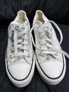 Talla 6.5 - Zapatilla deportiva vintage Converse Chuck Taylor All Star Low Optical blanca. - Imagen 1 de 22