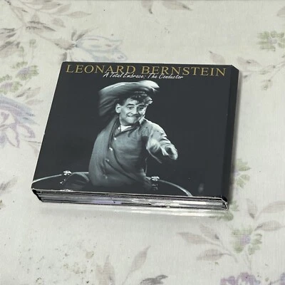 LEONARD BERNSTEIN "A TOTAL EMBRACE: THE CONDUCTOR" 2003 SONY 3CDs PROMO STICKER Foto 1 de 3
