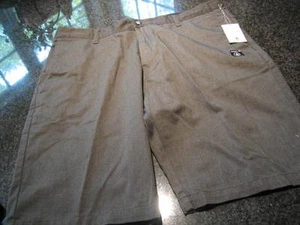 NWT - Mens VOLCOM Gray Flat Front Shorts (Size 30) - Picture 1 of 3