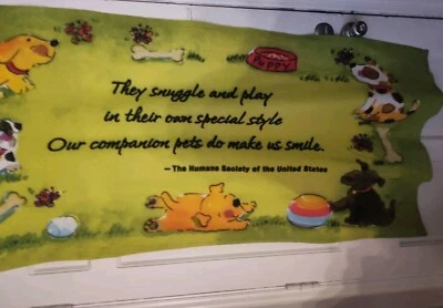 Manta para mascotas Humane Society 58"X 28" con poema frente a la manta Foto 1 de 2