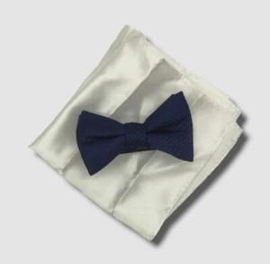 $55 Alfani Men's Blue Hudson Dot Pre-Tied Adjustable Bow Tie & Pocket Square - Picture 1 of 1