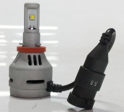 HEADWINDS 14-16 Harley Davidson FLHX Headlight Bulb LED 8-9031-H9 - Image 1 of 4