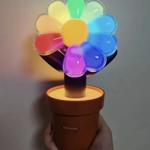 G-DRAGON Concert LED Support Stick Flowerpot Daisy Lightstick Hand Lamp W/Cards - Picture 1 of 7