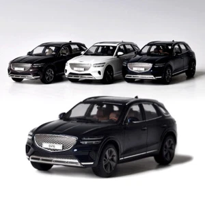 HYUNDAI GENESIS GV70 Diecast Model Car 1:43 scale - Picture 1 of 8