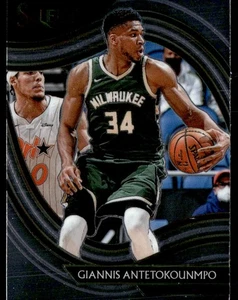 Giannis Antetokounmpo 2021-22 Panini Select Courtside Milwaukee Bucks #224 - Imagen 1 de 2