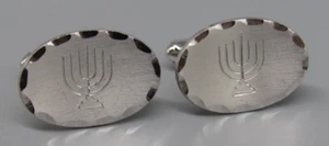 Mens Vintage Etched Jewish Menorah CUFFLINK with Scalloped Edges Jewelry N28 - Picture 1 of 4