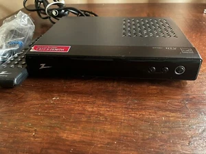 Zenith DTT901 DTV Digital TV Convertidor Caja Sintonizador ATSC con Paso Analógico - Imagen 1 de 5