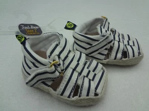 First Steps Baby Girl white blue stripped Shoes  3-6 Month Size 2 - Picture 1 of 11