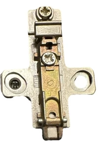 1 Stück Hettich Würth Kreuzmontageplatten H0 Trägerplatte - Bild 1 von 1