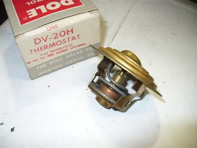 1940 -62 Cadillac 180 degree all brass usa made thermostat - Image 1 of 2