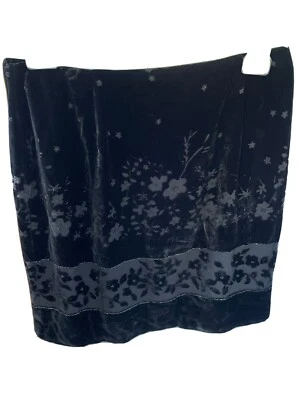 Silk Club Collection Women's Size 16 Beaded Black Velvet Party Cocktail Skirt - Image 1 of 4