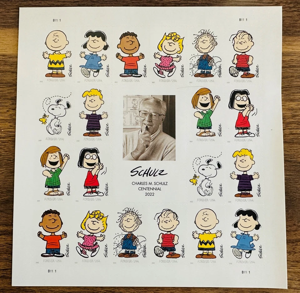 Hoja de estampillas autoadhesivas 2022 US PEANUTS SNOOPY Charles M Schulz Forever Foto 1 de 1