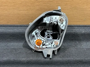 Peugeot 208 (2014) N/S Lampenhalter hinten Beifahrerseite VPCPFX-13N005-A - Bild 1 von 4